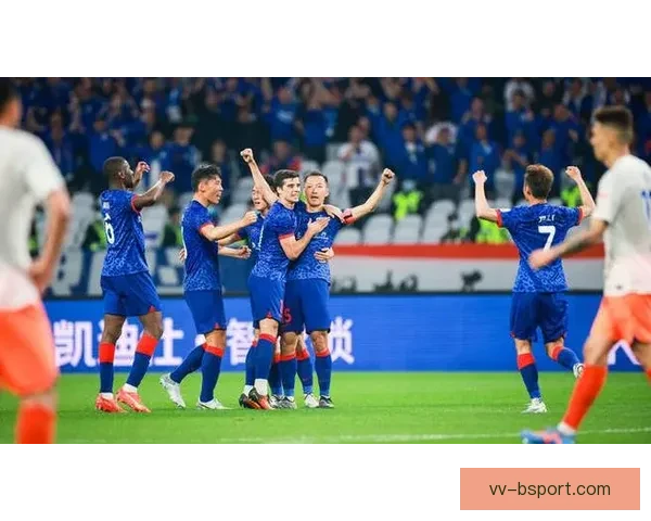林加德韩国K联赛首秀震撼登场 点燃全场球迷热情欢呼
